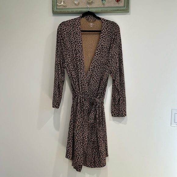 Adonna Woman plus 16-18 animal leopard print mob wife house robe w matching belt - Picture 1 of 7